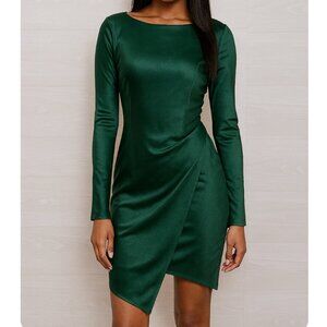 Hello Molly NWT Women Asymmetrical Ruched Bodycon Dress in Forest Green size 6